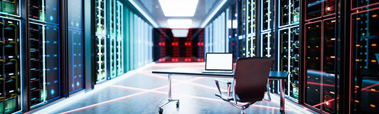 Zakaj smo za spletno gostovanje izbrali NEOSERV in zakaj bi ga morali tudi vi?