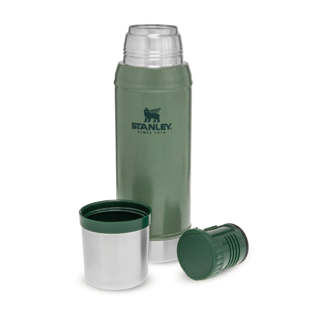 The Legendary Classic Bottle .75 L,  Hammertone Green